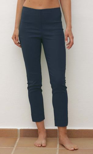 Our favourite Classic 7/8 Pomodoro trousers
