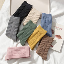 Load image into Gallery viewer, Autumn/Winter Women&#39;s Wool &amp; Cashmere Striped Diamond Socks